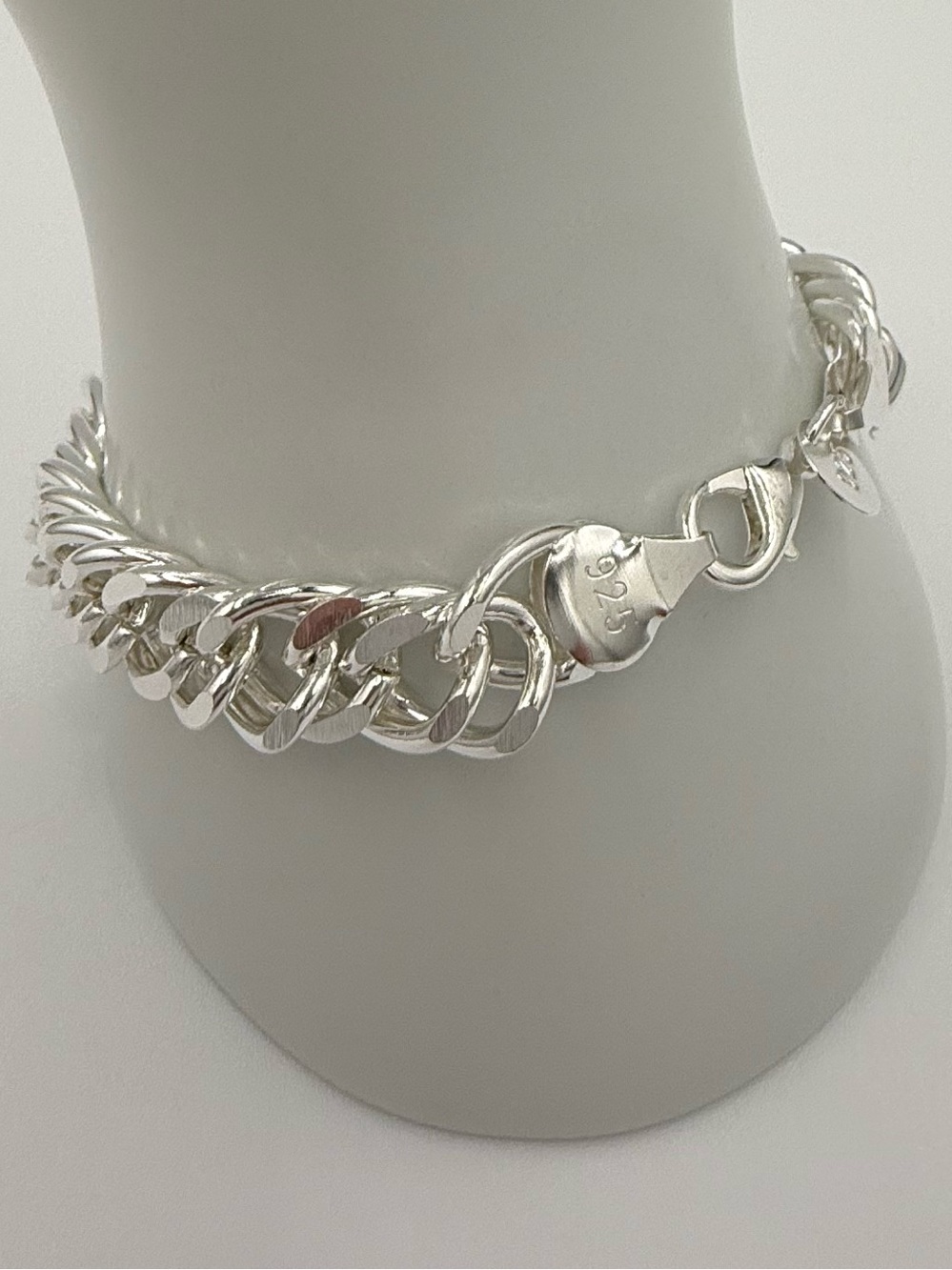 925 Polished Sterling Silver Cuban Link Bracelet - Classic Chain Approx 8”